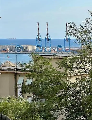 アパート La Finestrella Sul Porto ジェノヴァ