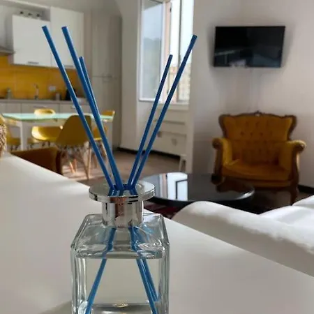 La Finestrella Sul Porto 아파트 *